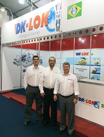 photo of dk-lok employees brazil offshore